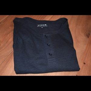 “Vince” long sleeve T. Like new